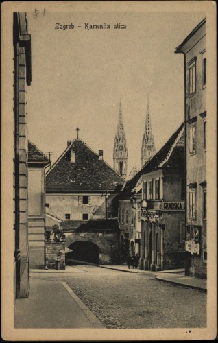Zagreb   : Kamenita vrata.