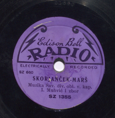 Skorjanček marš / [izvodi] Muzika Sav. [Savske] div. [divizijske] obl. [oblasti], v. [viši] kap. [kapelnik] I. [Ivo] Muhvić i zbor.