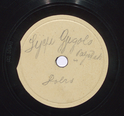 Lijepi Gygolo / Vlaho Paljetak