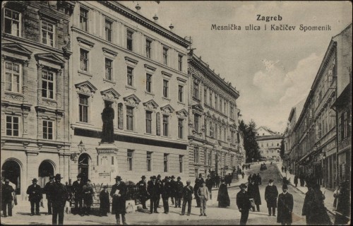 Zagreb : Mesnička ulica i Kačićev spomenik.